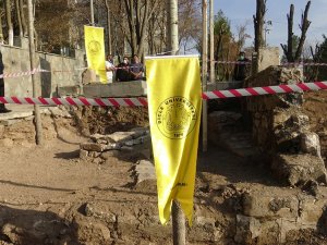 Diyarbakır’da Sultan 1’inci Kılıçarslan’ın Mezar Aramalarında Kalıntılar Bulundu