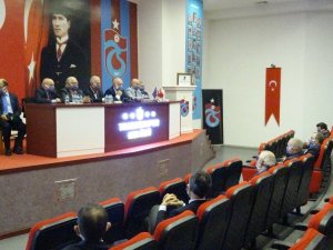 Trabzonspor Divan Kurulu Başkanı Ali Sürmen, Yeniden Aday Olduğunu Açıkladı