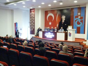 Trabzonspor Divan Kurulu Başkanı Ali Sürmen, Yeniden Aday Olduğunu Açıkladı