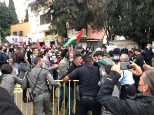 Netanyahu’nun Ziyaretini Protesto Eden Filistinlilere İsrail Polisi Müdahale Etti