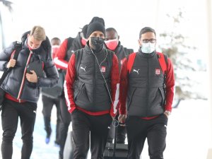 Sivasspor, İstanbul’a Ulaştı