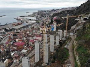 Türkiye’nin En Maliyetli Şehir İçi Yolları Arasında Gösteriliyor, 2. Kısım İnşaatı Gece Gündüz Sürüyor