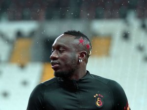 Mbaye Diagne Kırmızı Kart Gördü
