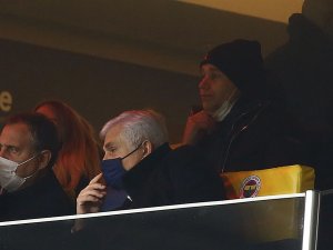 Attila Szalai Kadıköy’de