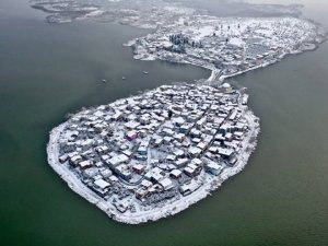 2600 Yıllık Geçmişi Var...küçük Venedik Karlar Arasında Böyle Görüntülendi