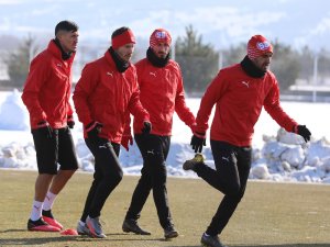 Sivasspor Eksi 8 Derecede İdman Yaptı