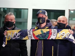 Mesut Özil: "Hep Fenerbahçeliydim, Sadece Çocukken Değil"