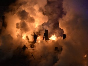 Gümüşhane’de Tek Katlı Evin Çatı Katında Korkutan Yangın