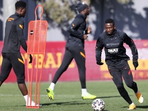 Galatasaray’da Şener Ve Oğulcan Salon Çalışmalarına Başladı