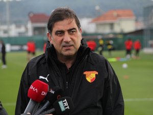 Ünal Karaman: “Oyuncularımı Mücadeleleri Nedeniyle Kutluyorum”