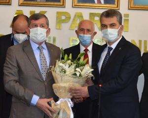 Dr. Sezgin Mumcu Ak Parti Trabzon İl Başkanlığı Görevini Devraldı