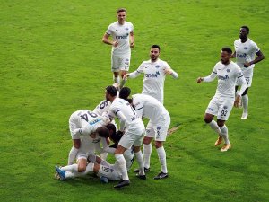 Süper Lig: Kasımpaşa: 2 - Dg Sivasspor: 0 (İlk Yarı)