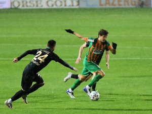 Karşılaşmanın İlk Yarısı Ankara Ekibinin 2-1’lık Üstünlüğüyle Sona Erdi