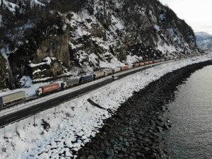 Sarp Sınır Kapısı’ndan 552 Milyon Dolarlık İhracat