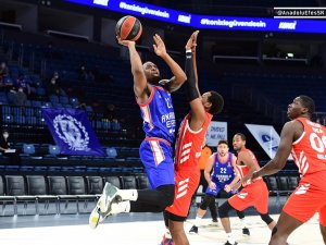 Thy Euroleague: Anadolu Efes: 86 - Kızılyıldız: 72