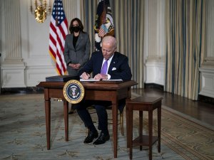 Biden, "Irksal Eşitlik" Temalı 4 Kararnameyi İmzaladı