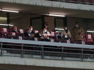 Süper Kupa’da Taraftarlar Yerini Aldı