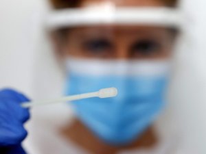 Slovakya’da Evden Çıkmak İçin Negatif Covid-19 Testi Şartı