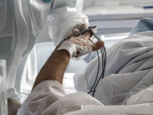 İtalya’da Son 24 Saatte Covid-19 Bağlı 492 Can Kaybı