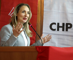 CHP Kadın Kolları Genel Başkanı Nazlıaka, Rize'de Kadınlarla Buluştu