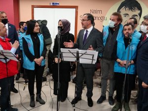 Bakan Kasapoğlu, Vanlı Gençlerle Buluştu