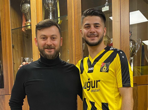 Boğaçhan Kazmaz, İstanbulspor A.Ş. ile 4,5 Yıllığına Anlaştı