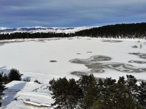 Kurt Gölü Buz Tuttu