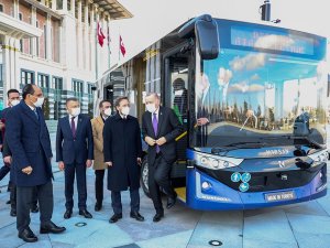 Cumhurbaşkanı Erdoğan, Kabine Toplantısına Sürücüsüz Otobüs Karsan Otonom Atak Electric İle Gitti
