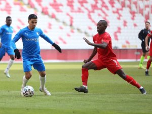 Süper Lig: Dg Sivasspor: 0 - Bb Erzurumspor: 0 (Maç Sonucu)