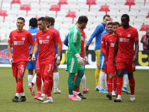 Sivasspor, Ligde 10. Beraberliğini Aldı