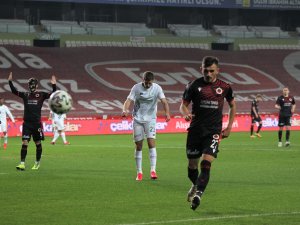 Müsabaka Golsüz Eşitlikle Sona Erdi