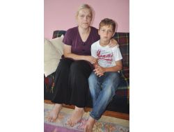 Avusturyalı Karısını Eşya Taşıma Bahanesiyle Kandırıp Kaçtı