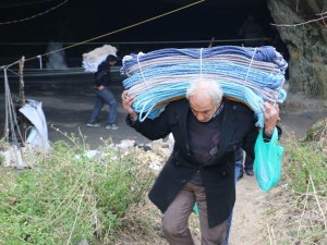 200 Yıllık Mağarada Asırlık Mesleği Sürdürüyorlar