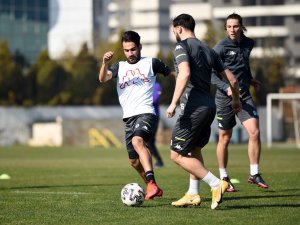 Denizlispor, Antalyaspor Maçı Hazırlıklarına Ara Vermeden Başladı