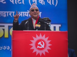 Nepal’de Hükümet Destekçilerinden Davullu Gösteri