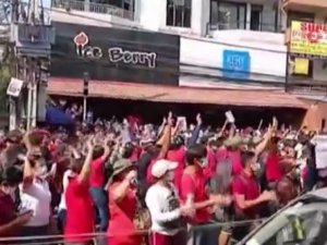 Myanmar’da Askeri Darbe Karşıtı Protestolarda 27 Kişiye Gözaltı