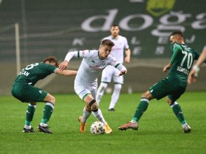Bursaspor Yenilgilerden Ders Çıkartıyor