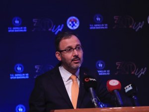 Bakan Kasapoğlu, Satranç Federasyonu İle Bir Araya Geldi