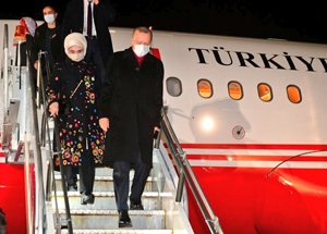 Cumhurbaşkanı Erdoğan'ın Uçağı Trabzon'a İndi
