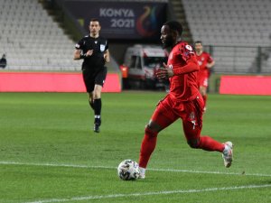 Ziraat Türkiye Kupası: Konyaspor: 1 - Beşiktaş: 1 (İlk Yarı)
