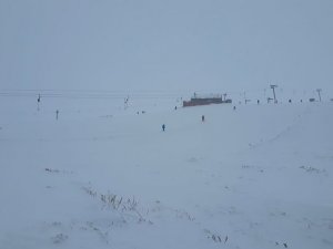 Uludağ’da Kar Yağışı Başladı