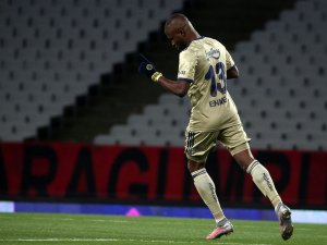 Valencia’dan Kupa Ve Ligde 1’er Gol