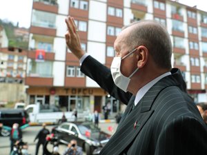 Cumhurbaşkanı Erdoğan İstanbul'dan Rize'ye Döndü