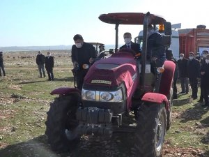 Cumhurbaşkanı Erdoğan’ın Örnek Gösterdiği İlçede Çiftçiye Büyük Destek