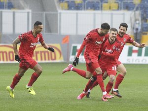 Süper Lig: Gençlerbirliği: 0 – Beşiktaş: 1 (İlk Yarı)