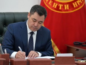 Kırgızistan Cumhurbaşkanı Caparov, Rusya Ziyareti Öncesi Karantinaya Girdi