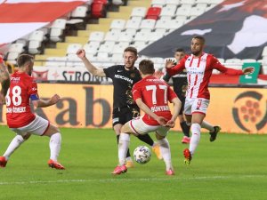 Süper Lig: Ft Antalyaspor: 1 - Yeni Malatyaspor: 1 (Maç Sonucu)