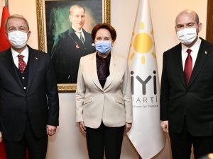 Bakan Soylu Ve Akar’dan Akşener’e Ziyaret