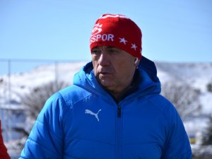 Rıza Çalımbay: "Lig Çok Zor Ve Uzun"