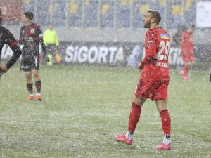 Beşiktaş’ta Cenk Tosun Şoku